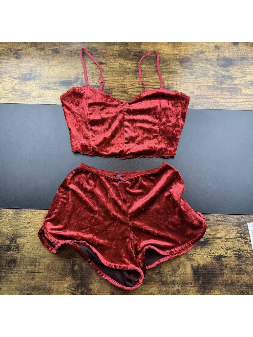 Fashion Nova Feeling Soft Pajama Set Red Velvet Cami Shorts Women’s Small